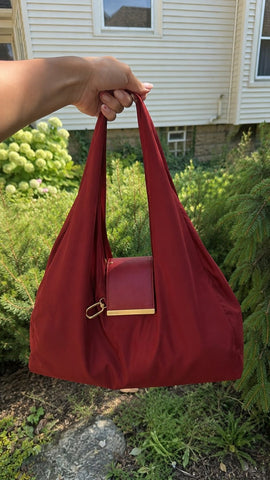 Lifestyle imagery for compact tote